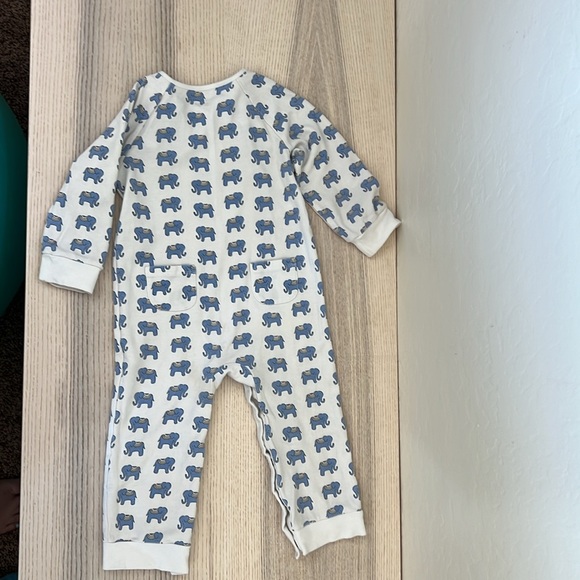 Janie and Jack long sleeve romper elephant print - Picture 4 of 4